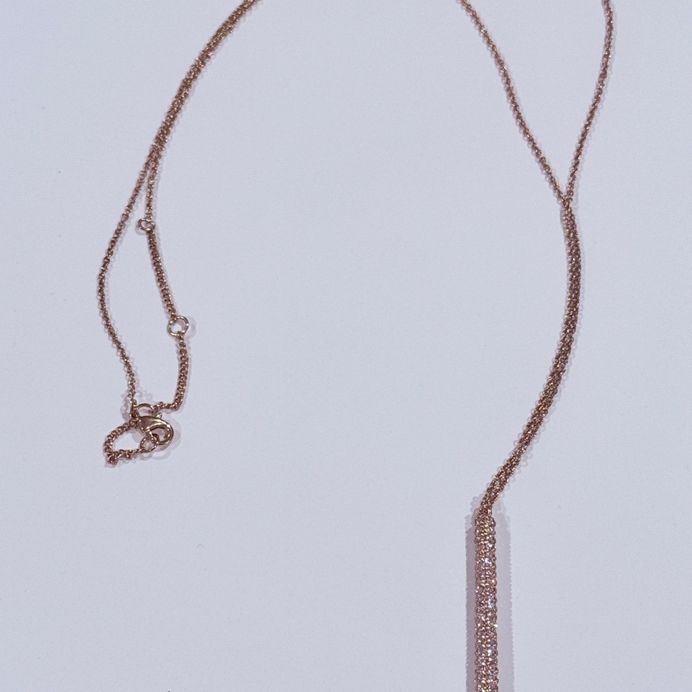 Elegant Gold Pendant Necklace - Picture 2 of 3